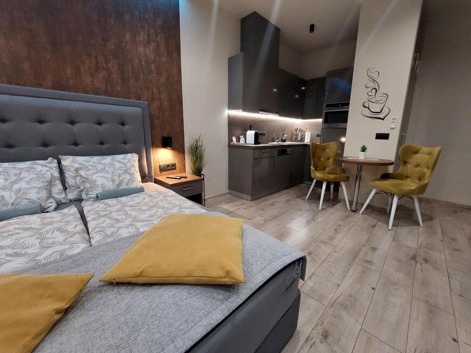 Silver Dawn Apartments Szeged Exterior photo